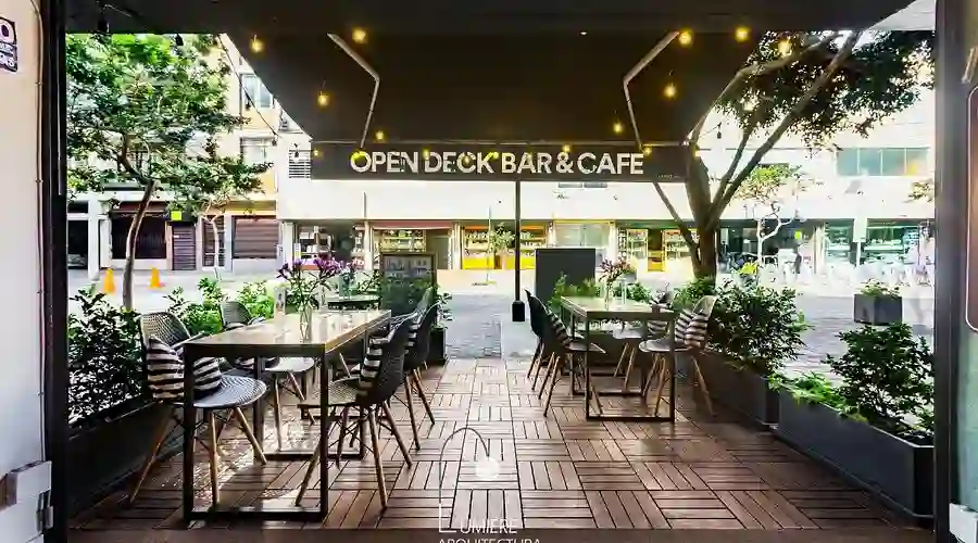 Open decj bar gay