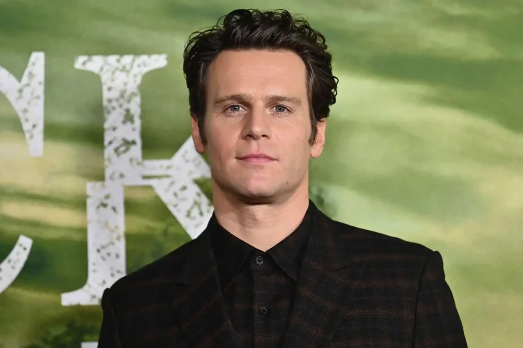 Jonathan Groff es gay