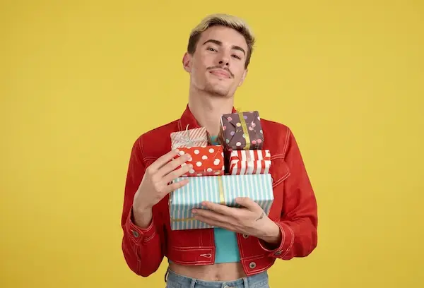 Compartir detalles y regalos con significado